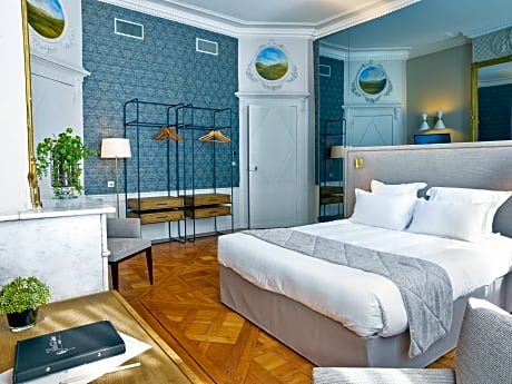 Exclusive Double Room - Street View