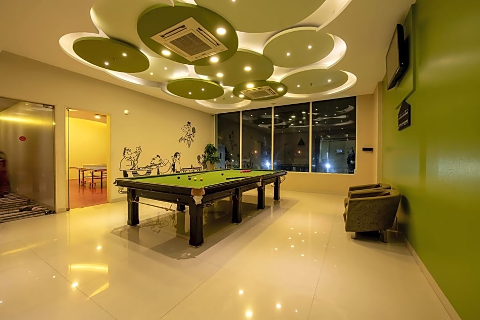 Express Inn The Business Luxury Hotel