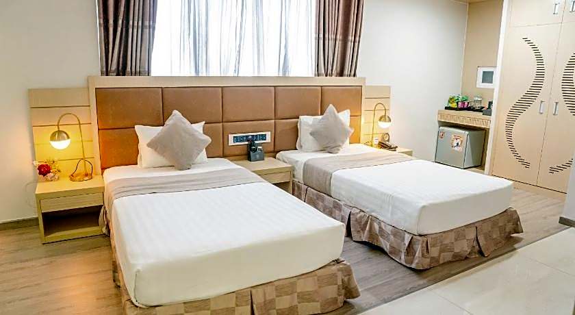 Holiday One Hotel
