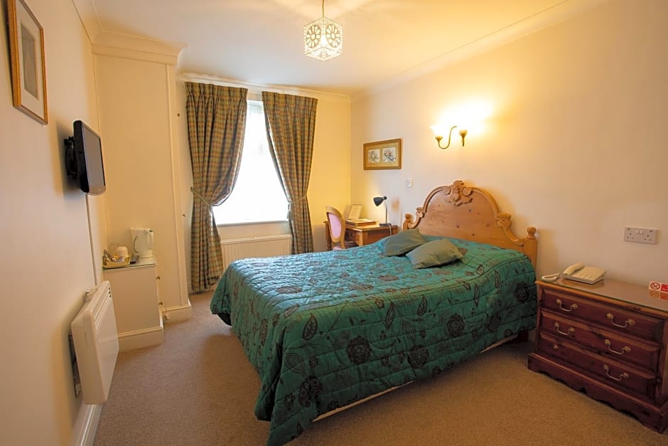 Fines Bayliwick Hotel