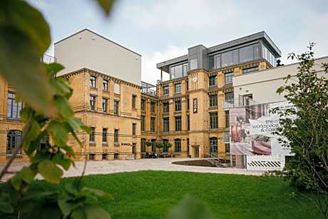 fabrik studio apartments