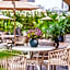 Yuexiu Hotel Guangzhou, Curio Collection by Hilton