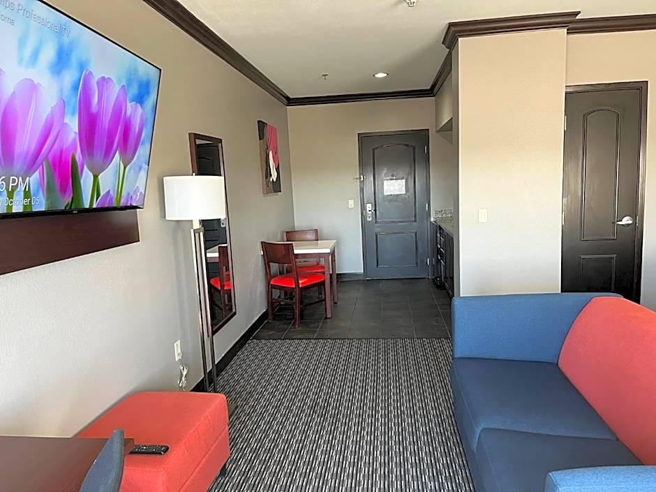 Hawthorn Suites By Wyndham Lubbock