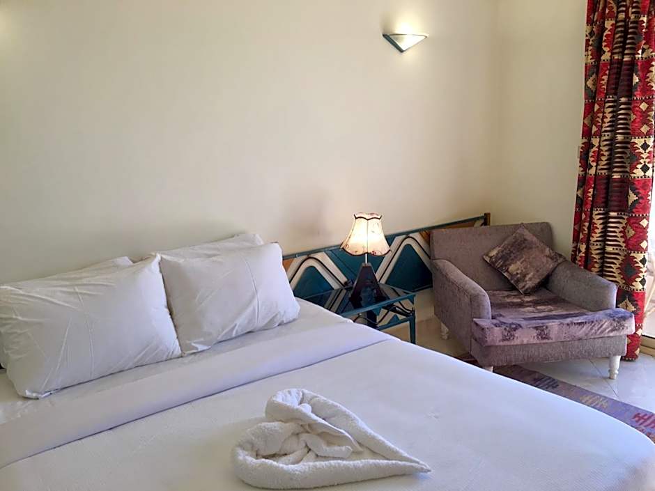 New Memnon Hotel