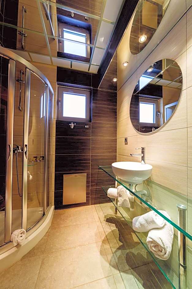 Comfy Boutique Hotel