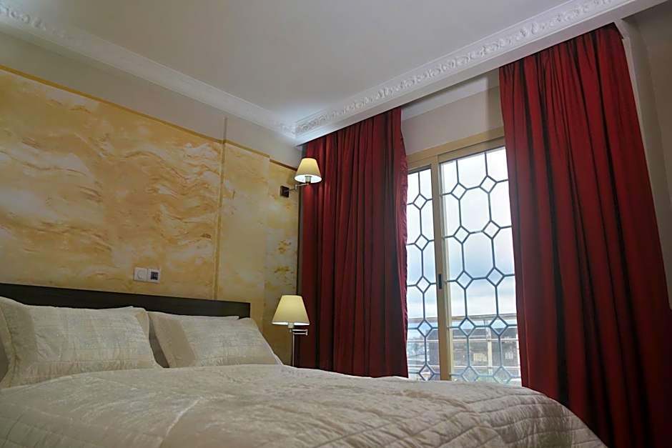 Noubou International Hotel AKWA