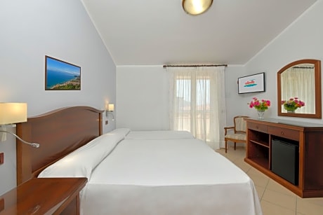 Superior Double Room with Sea View