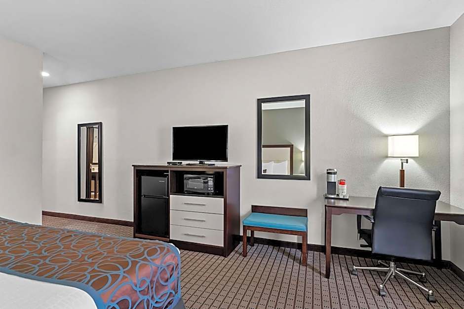 Best Western Plus Magee Inn & Suites