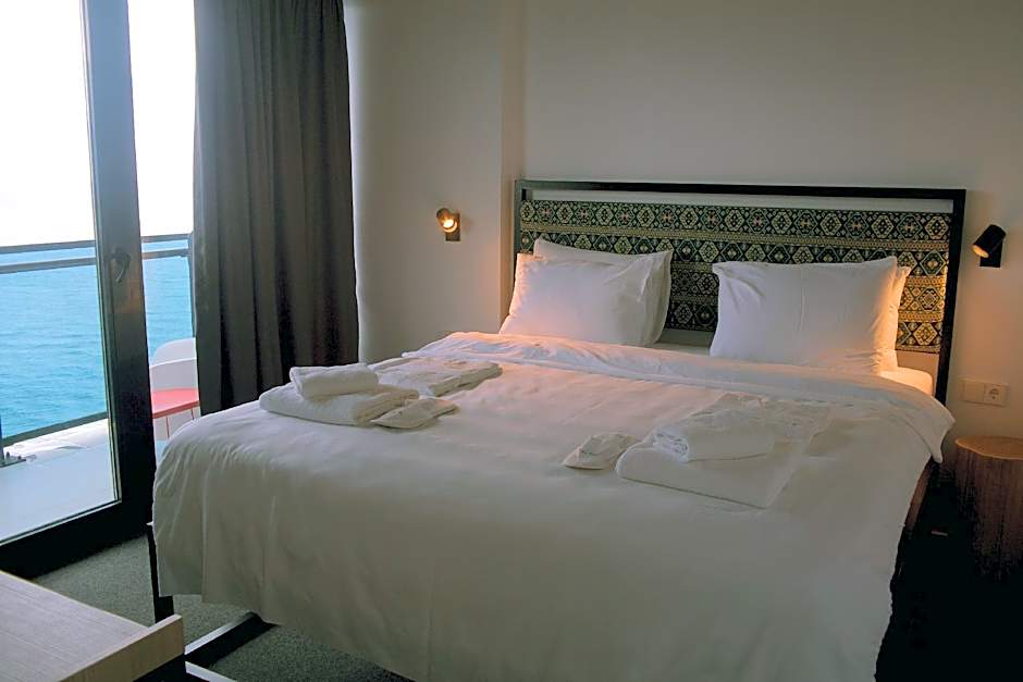 KARTULI hotel