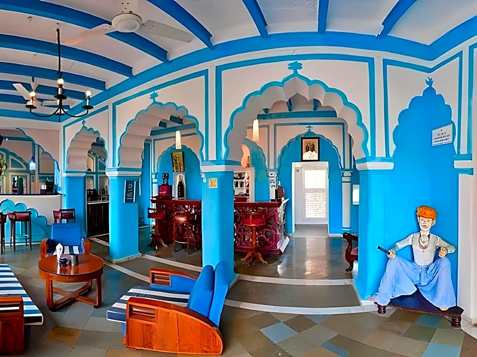 Neemrana Fort-Palace