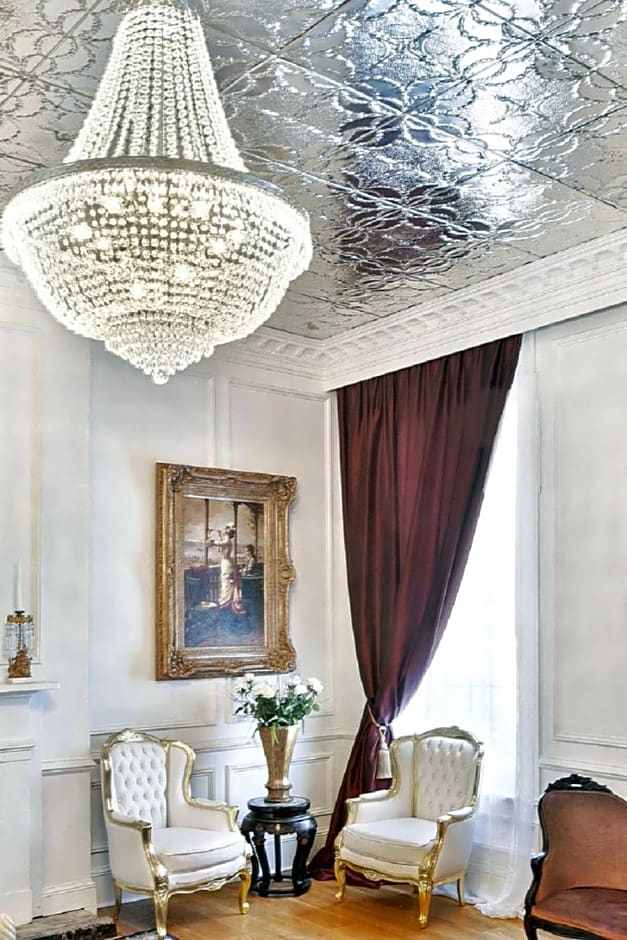 French Quarter Mansion