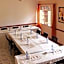 Annie&apos;s Lodge Blantyre