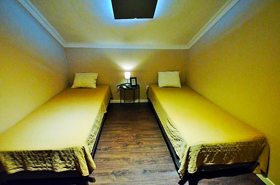 Rooms DP – Setubal, SC
