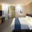 Hanting Premium Hotel Guilin Zhengyang Pedestrian Street
