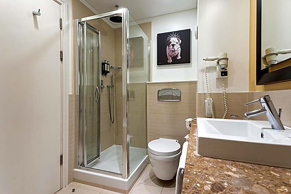 Pestana Chelsea Bridge Hotel & SPA