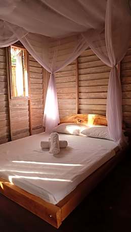 Double Room with Shared Bathroom (Fan Only)