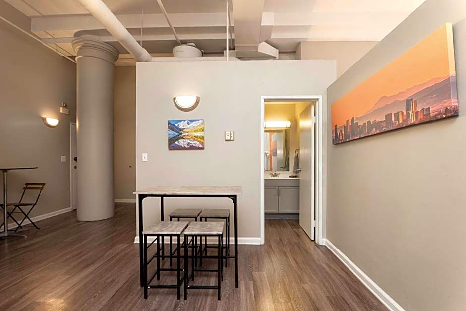 Renu Denver - Relax, Revive, Renew