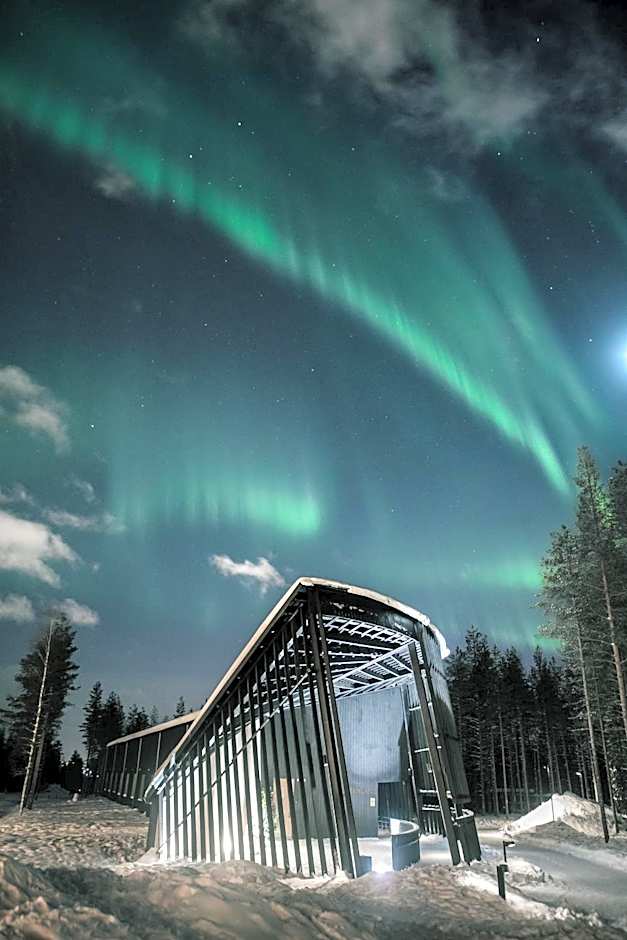 Nova Skyland Hotel