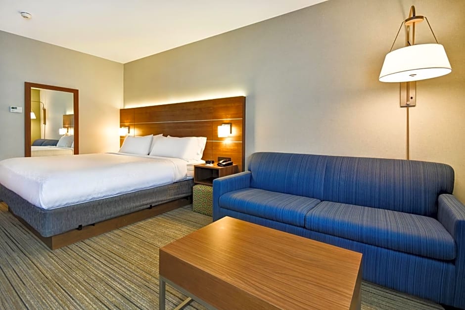 Holiday Inn Express Middletown/Newport