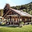 Hotel loj - our kind of place