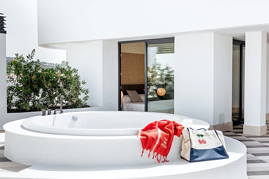 Pacha Hotel