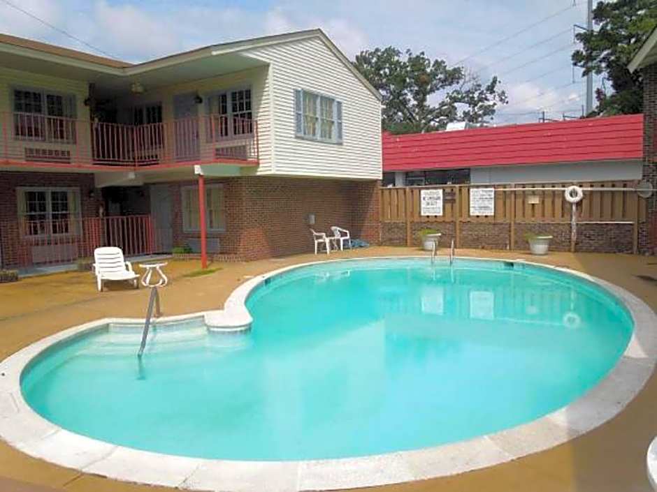 Capt. John Smith Inn