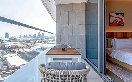 Deluxe Twin Sea View with Meryal Waterpark Access