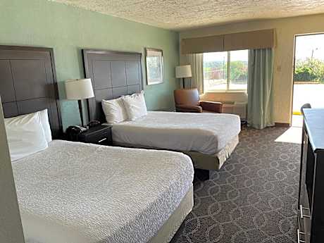 Double Room with Two Double Beds - Non-Smoking