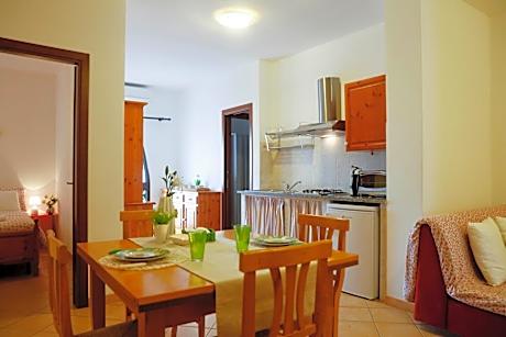 One-Bedroom Apartment with Big Terrace