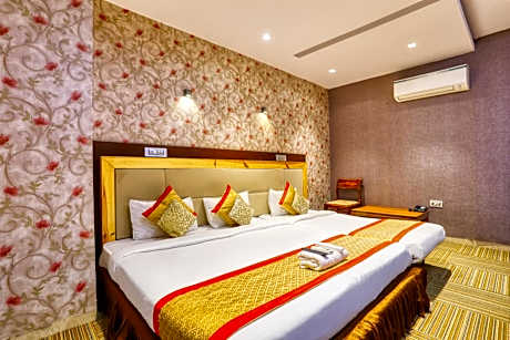 Superior Family Room