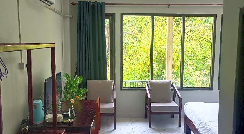 Vangvieng Dokchampa Resort