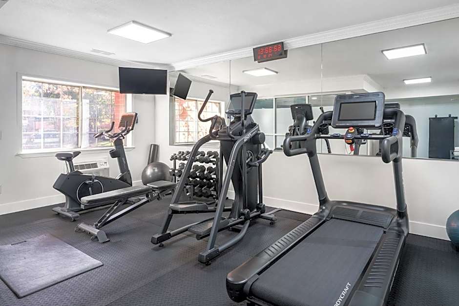 Holiday Inn & Suites San Mateo - SFO By IHG