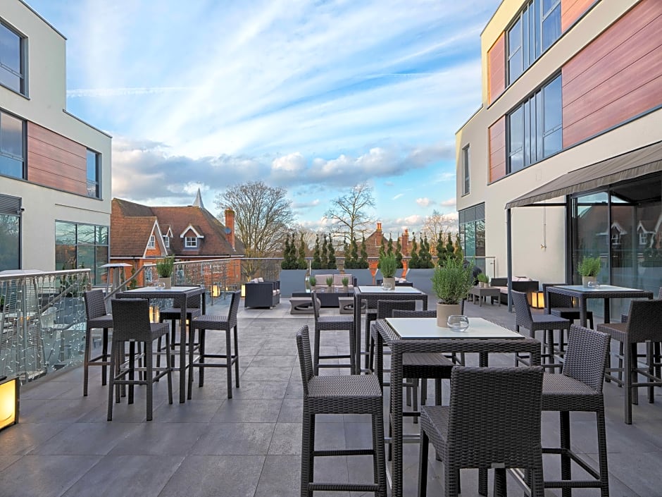 Guildford Harbour Hotel