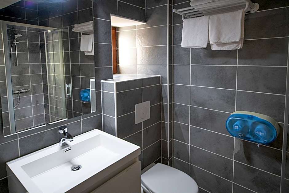 Logis Hôtel-restaurant Les Coudercous