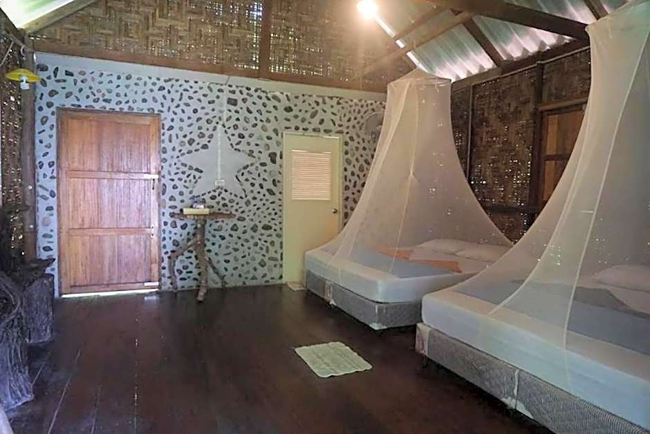 Khao Sok Green Mountain View