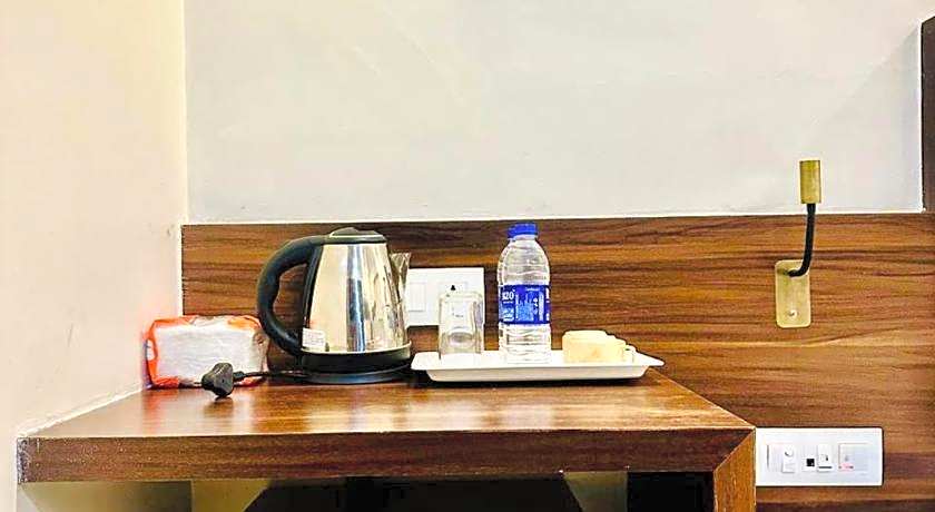 Hotel Mumbai International - Near International Airport