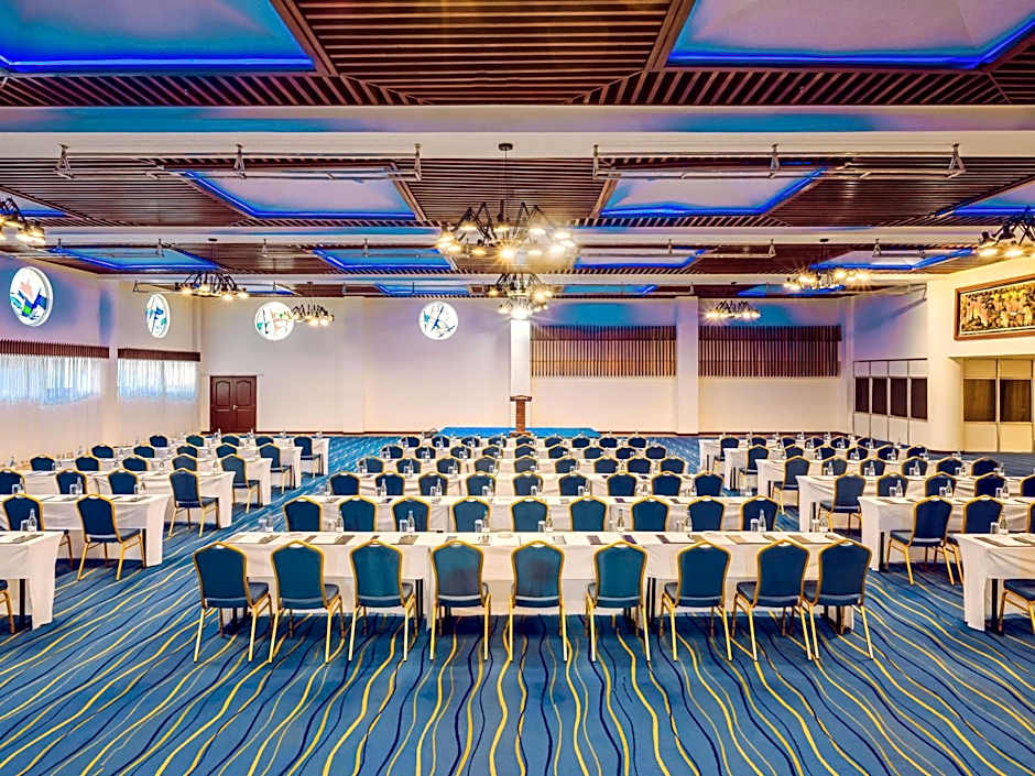 Mövenpick Hotel & Residences Nairobi