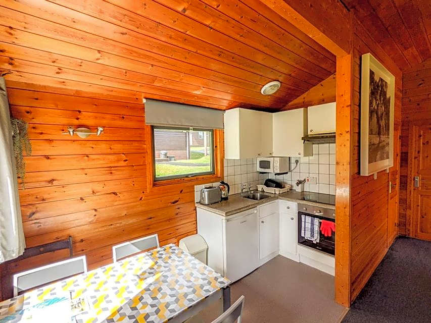 Avallon Lodges
