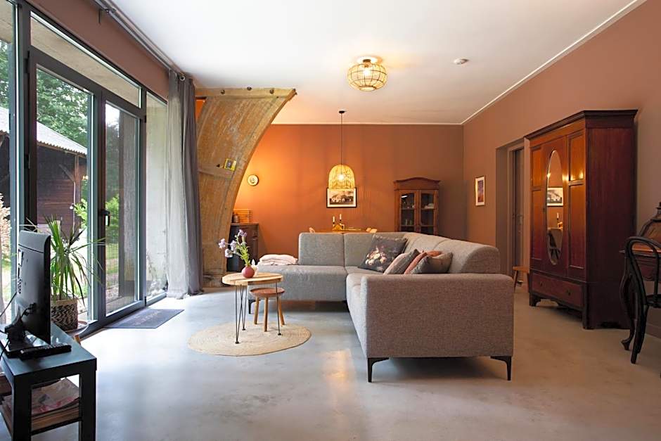 Adelaerthoeve Logies & Ontbijt