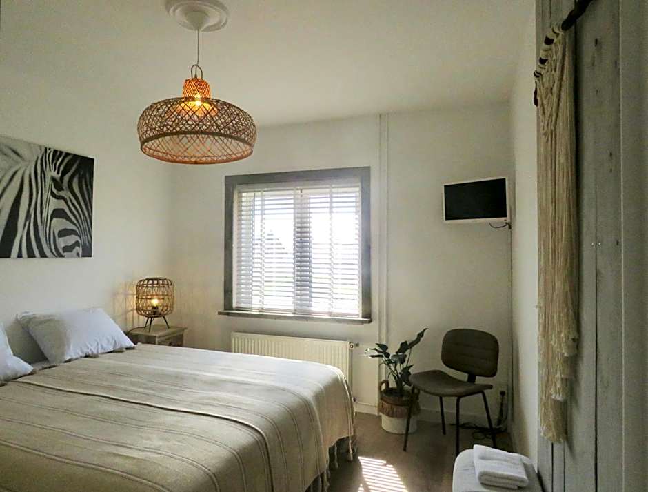 Casa duna close to the beach, city centre, dunes and parking area