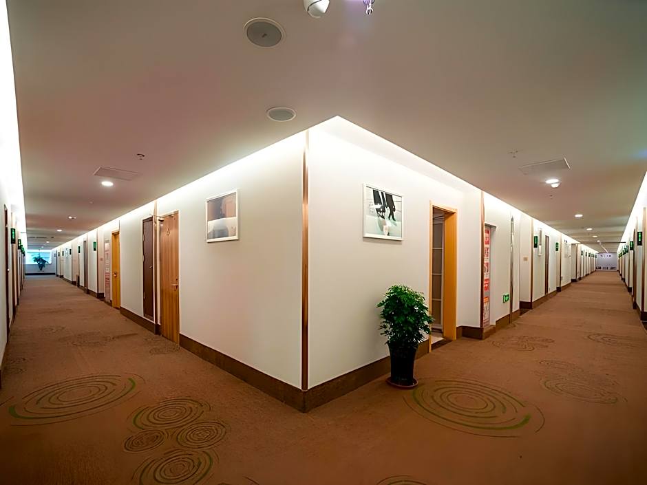 GreenTree Inn Suzhou Zhangjiagang Tangshi Town Yangzi Road Express Hotel