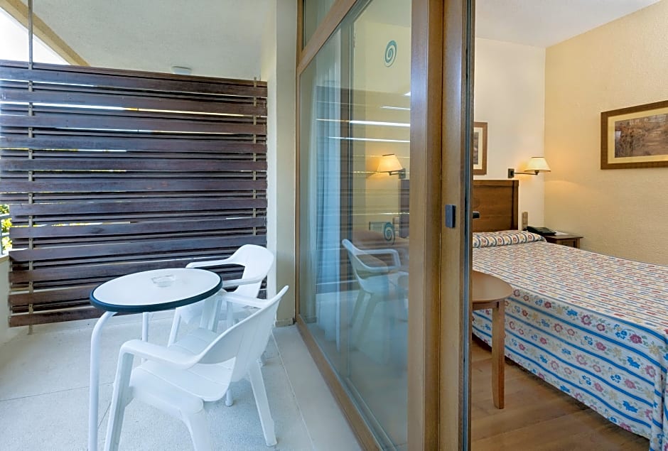 Gran Cervantes By Blue Sea Torremolinos Rates From Eur39