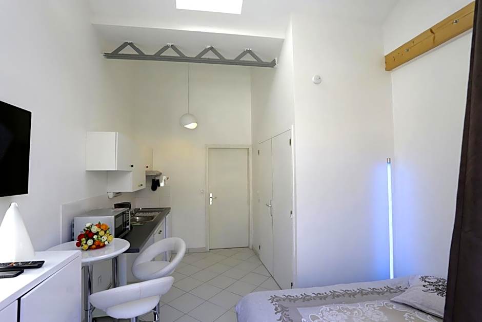 Les Bains Douches
