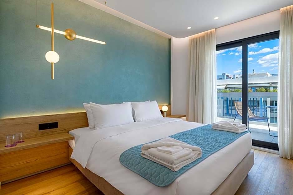 Acropolis Magenta Luxury Suites