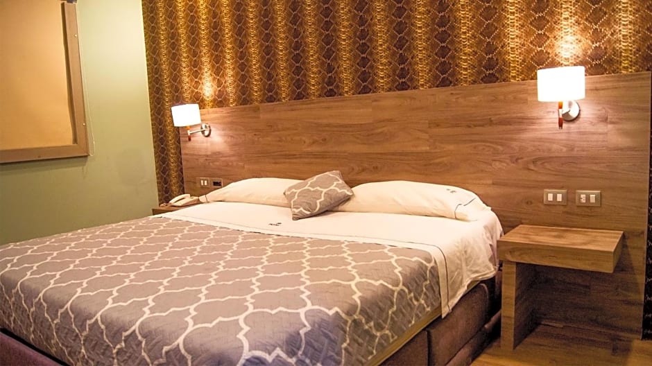 Hotel Muy