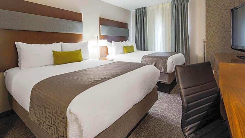 Best Western Plus Boston Hotel