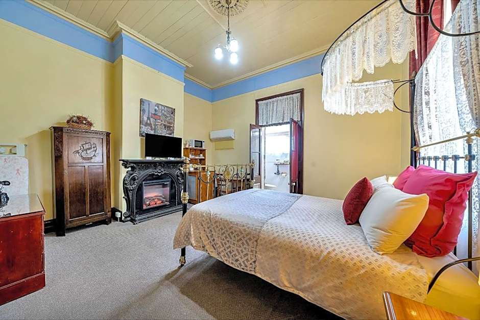 Warwick Settlers Inn