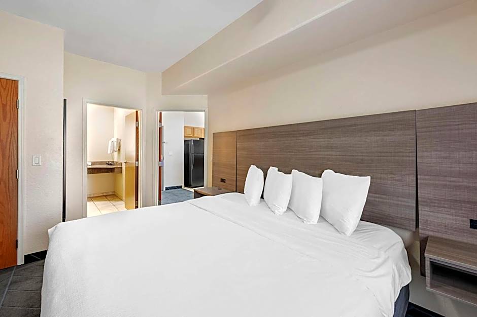 Best Western Lubbock West Inn & Suites