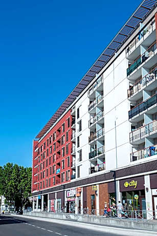 Comfort Aparthotel Nimes Centre
