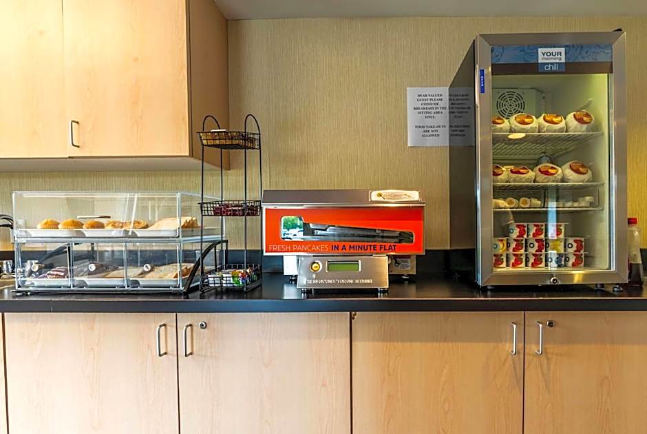 Ramada by Wyndham Kingston